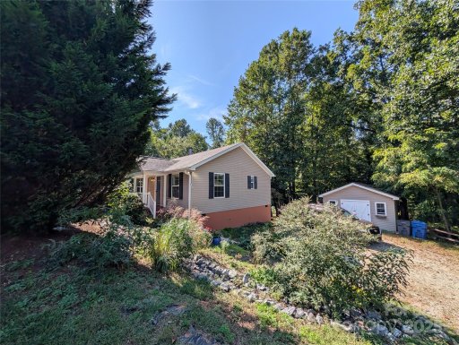 611 Meadow View Drive