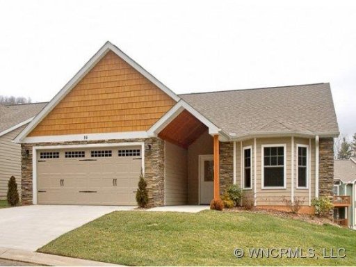 16 Jennlyn Drive