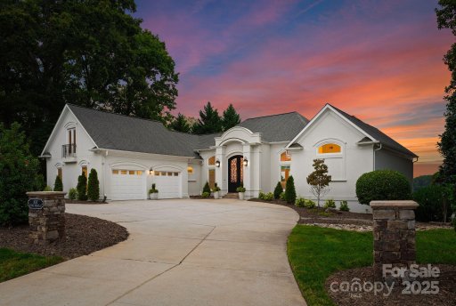 102 Stone Point Court