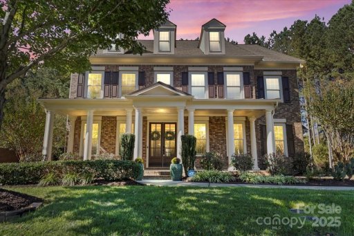3217 Hartford Way
