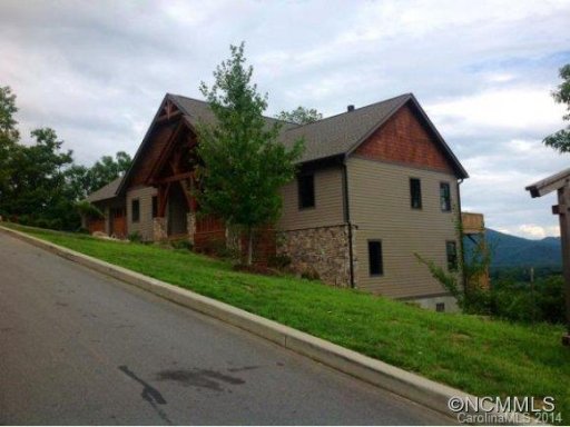17 Boulder Creek Way