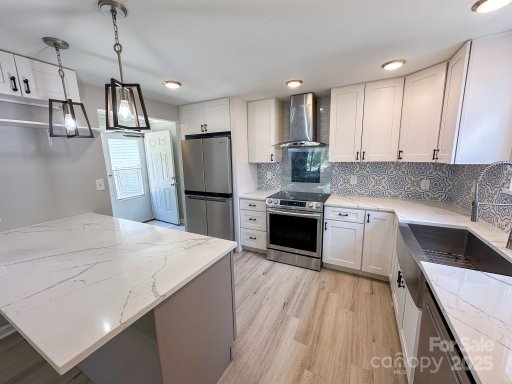 7812 Highbanks Court