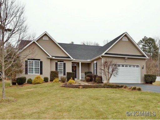 74 Classic Oak Circle