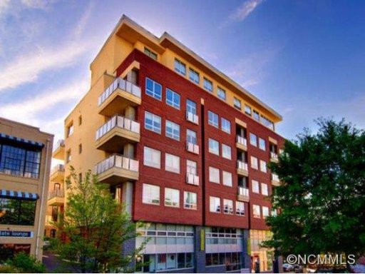 12 South Lexington Avenue 403