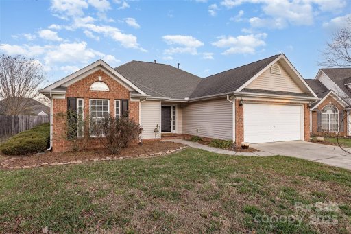 1514 Williamsburg Lane