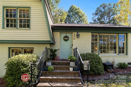 306 Kelford Lane