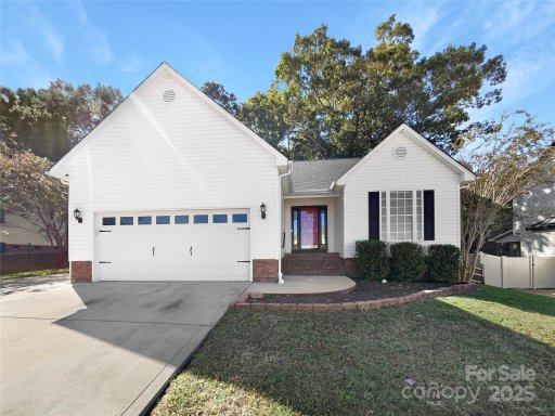 912 Carole Summey Drive