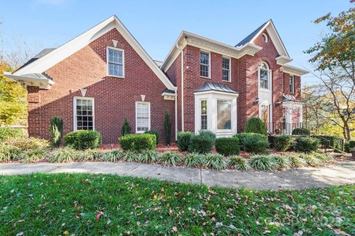 5224 Silchester Lane