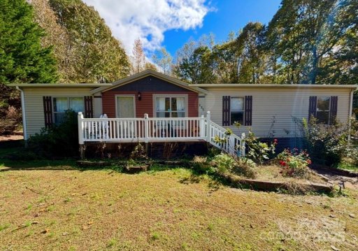 135 Tradewinds Court