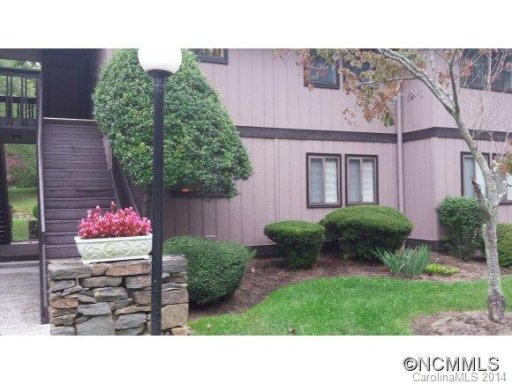 23 Lake Drive