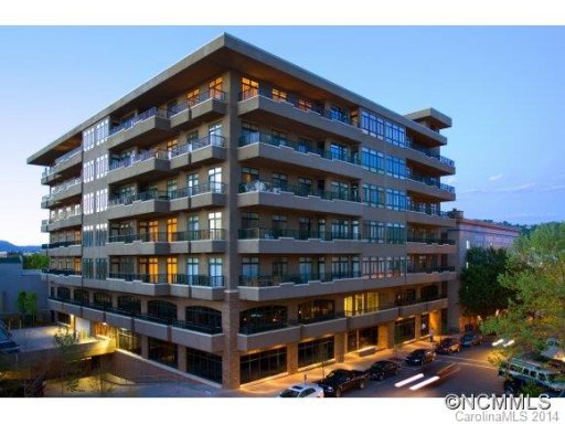 21 Battery Park Avenue 304