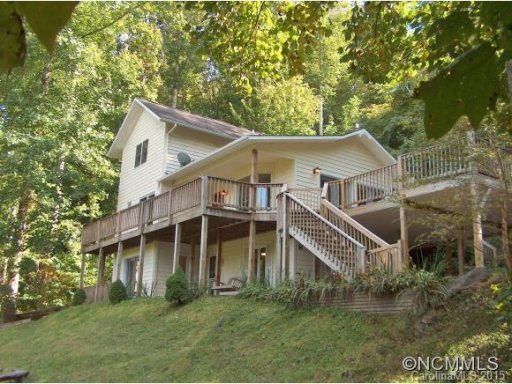 77 Pebble Brook Drive