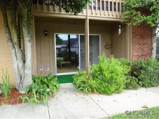 427 A 12 6th Ave West