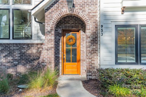 953 Poindexter Drive