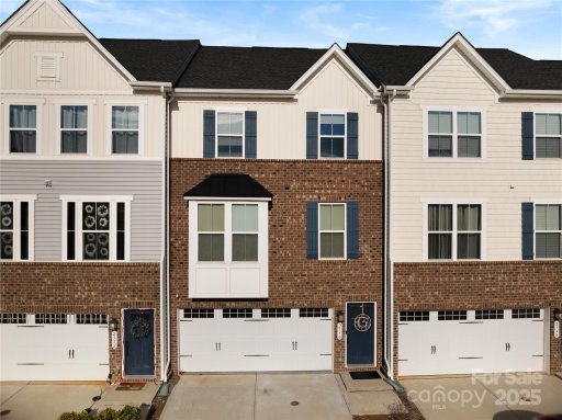 2550 Grantham Place 17
