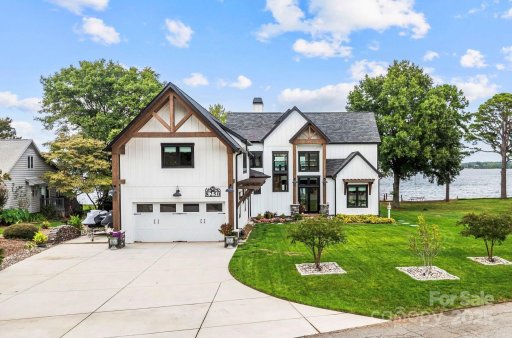 Mountain Creek Shores