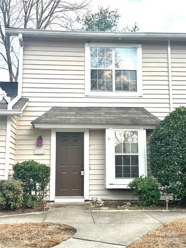 702 Heritage Parkway