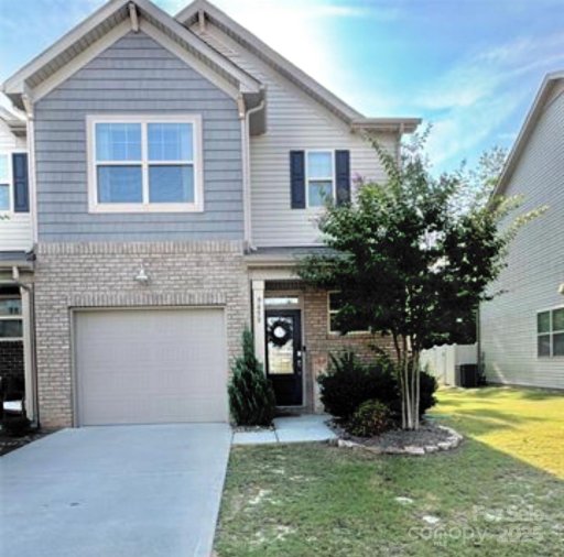 9458 Avery Lilac Lane