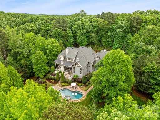 9105 Island Point Road, Charlotte