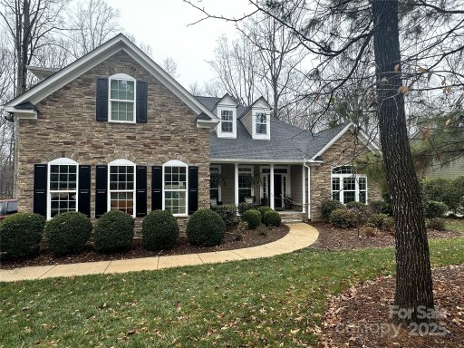 109 Chaska Loop