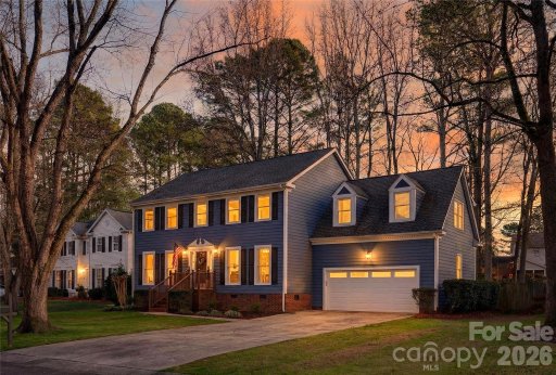 1324 Golden Hill Road