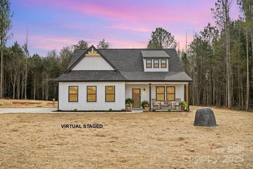 1055 Castle Mill Lane