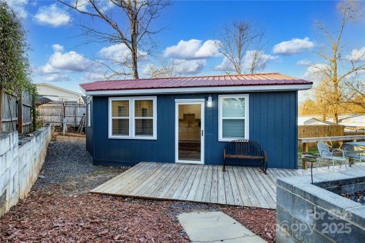 113 Hideaway Trail