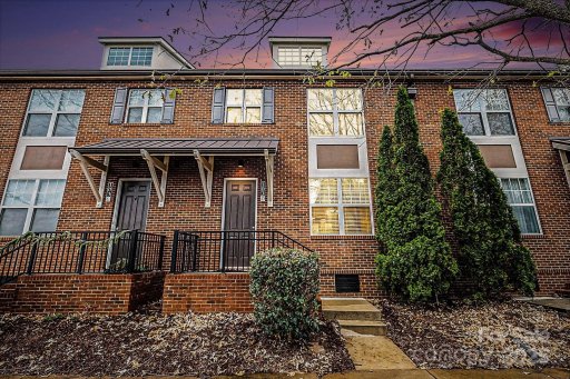 103 Steinbeck Way