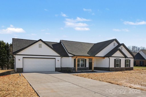 224 Meadow Oaks Drive