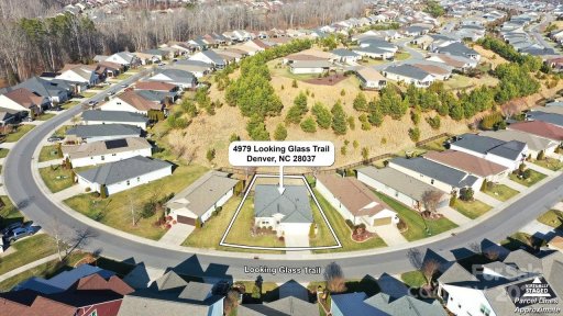 4979 Looking Glass Trail