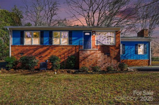 1320 Kings Circle
