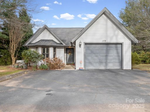 112 Cimarron Drive