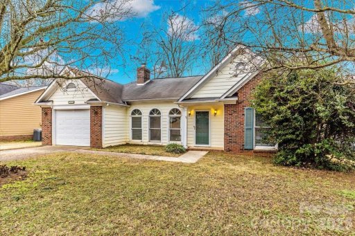 14806 Forest Mist Way