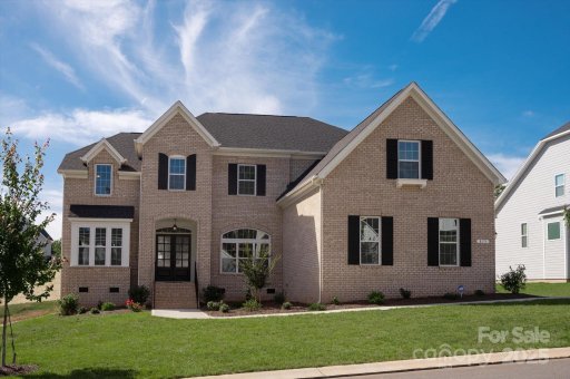 873 Penny Royal Avenue