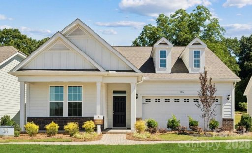 1081 Mapletree Lane