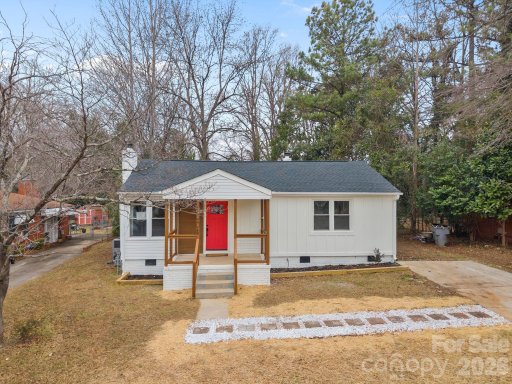1004 Druid Circle