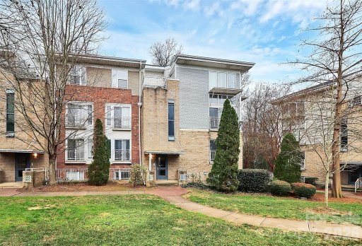 3805 Picasso Court