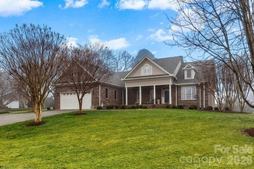 113 Quail Hollow Drive