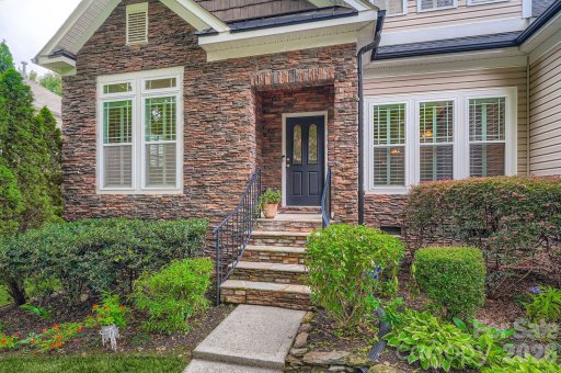 13419 Reunion Street