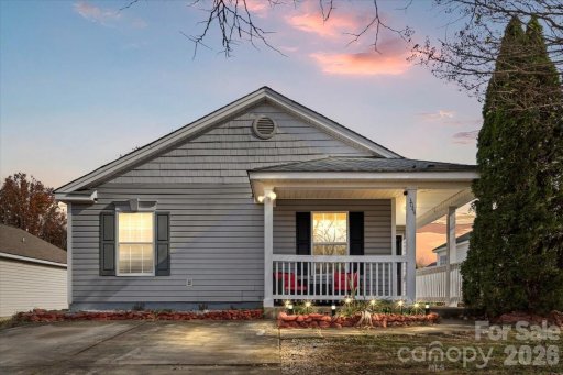 3044 Parade Lane