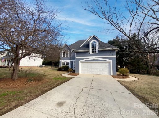2737 Lamplighter Drive