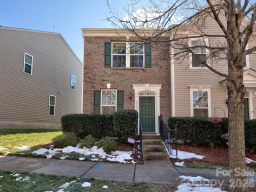 6944 Colonial Garden Drive