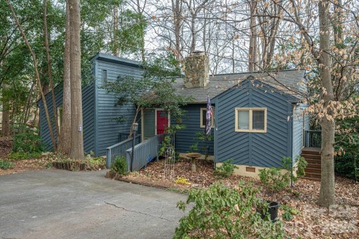 2805 Patio Lane