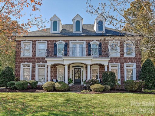 1005 Westbury Drive