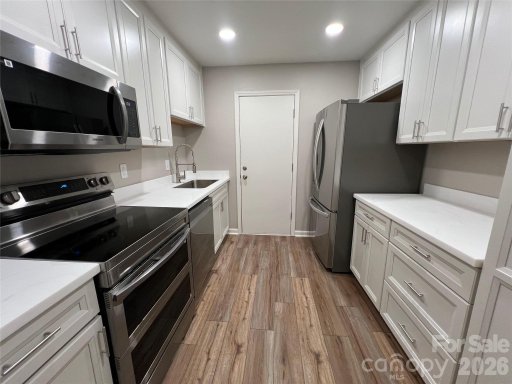 4739 Hedgemore Drive