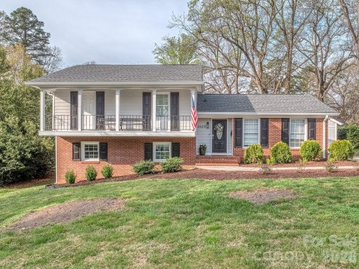 6624 Sunview Drive