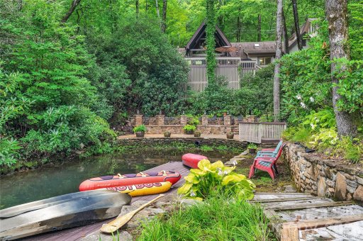 562 West Club Boulevard, Lake Toxaway