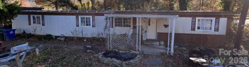 108 E Charleston Avenue