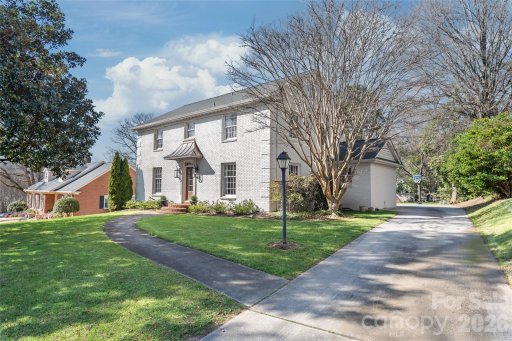 1330 Brockton Lane