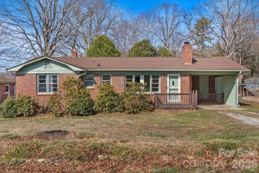 303 Stonewall Avenue